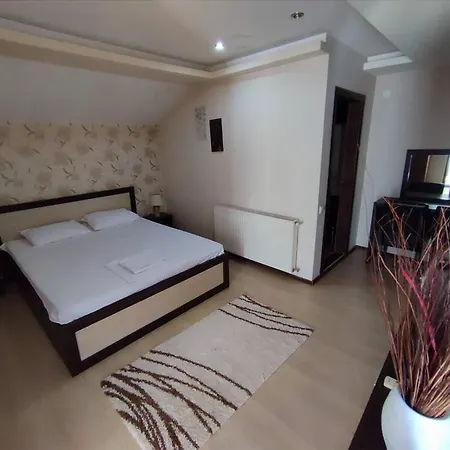 Hotel Lira Excellent Nis