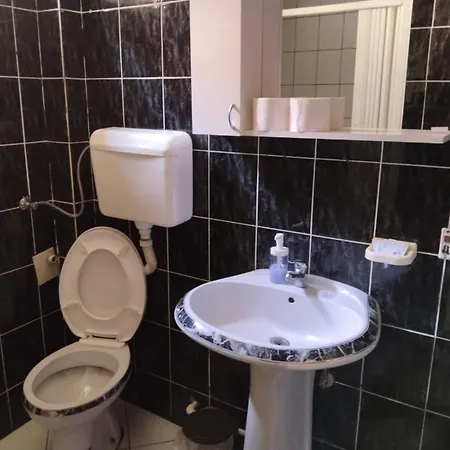 Lira Excellent Hotel Ni