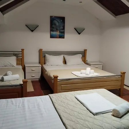 Lira Excellent Hotel *