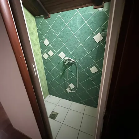 Lira Excellent * Ni